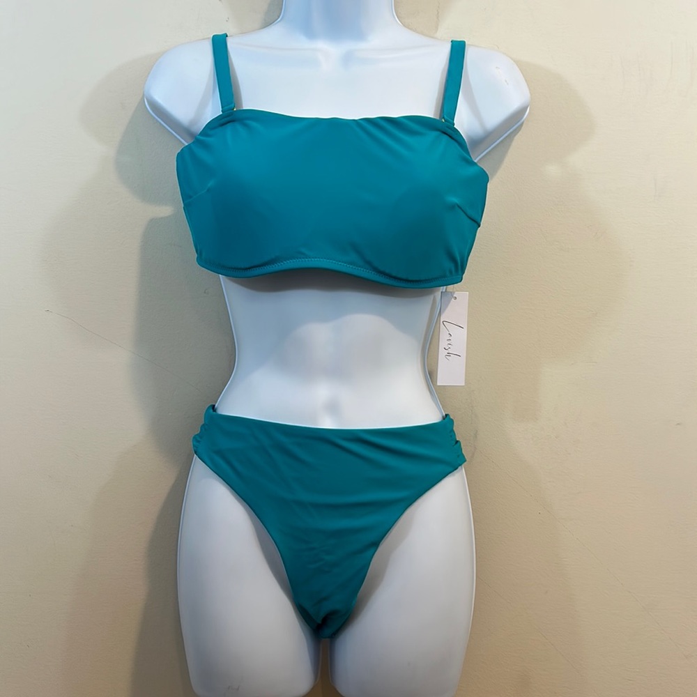 Lavish 2 Piece Bikini Swimsuit NEW